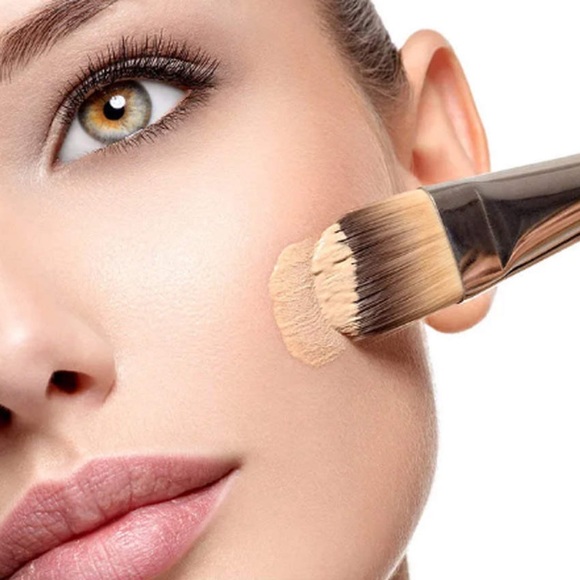 Matte Liquid Foundation-Liquid Face Makeup- Vegan - Picture 3 of 6